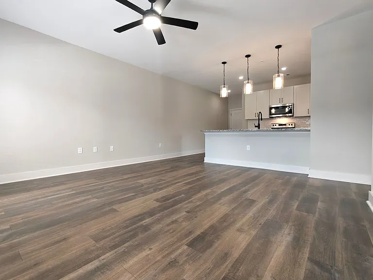 Treesort Luxury Living — Photo 68