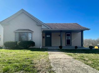 343 Elm St, Eminence, KY 40019