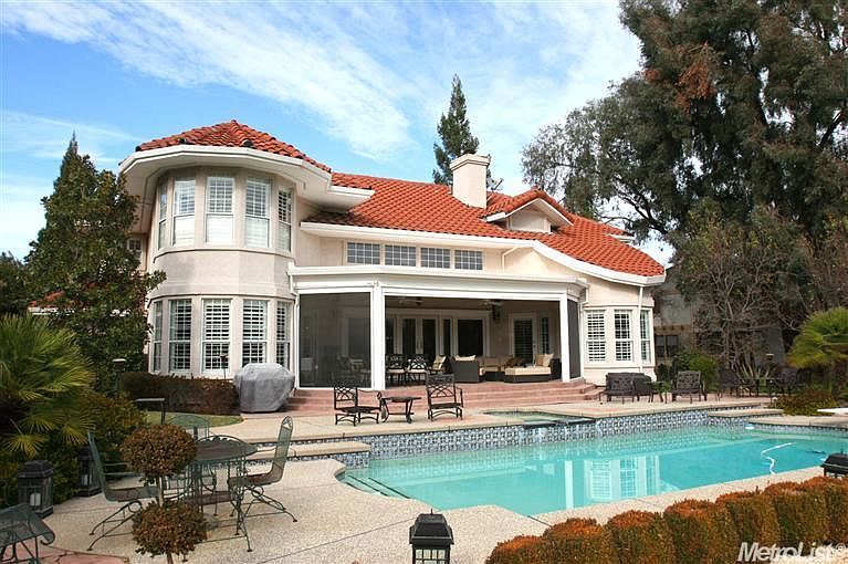 1st image of 14900 Trinidad Dr #651