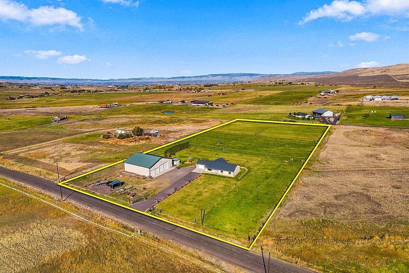 4th image of 16641 Upper Badger Pocket Road