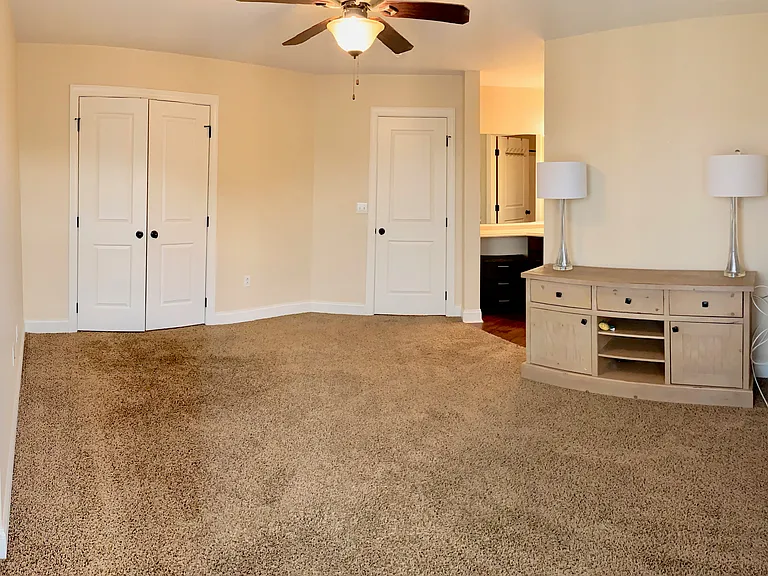 303 Treyson Ln — Photo 7
