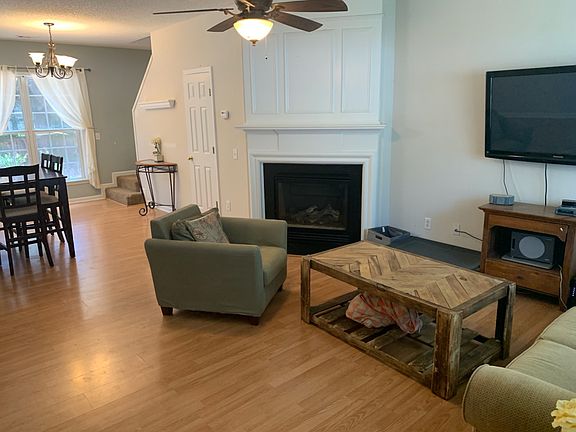 5th image of 1744 Taynton Cir