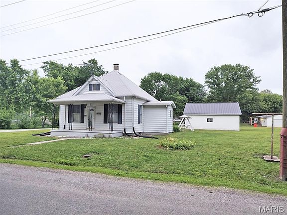 2nd image of 801 S Borders Ave