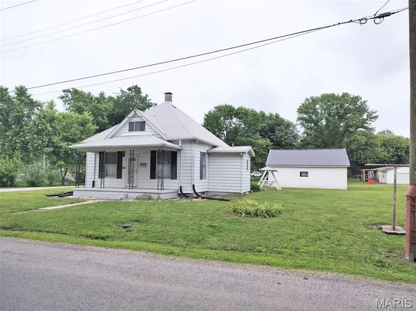 801 S Borders Ave, Marissa, IL 62257