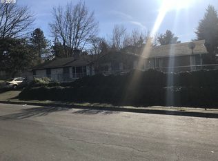 733 W Quinalt St, Springfield, OR 97477