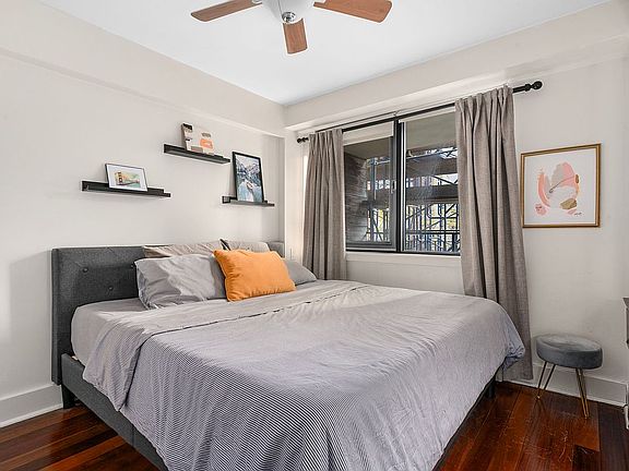 2nd image of 149 Huron St APT 4E