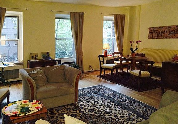 3rd image of 410 E 50th St APT 2