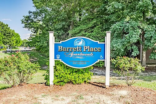 Barrett Place Photo 1