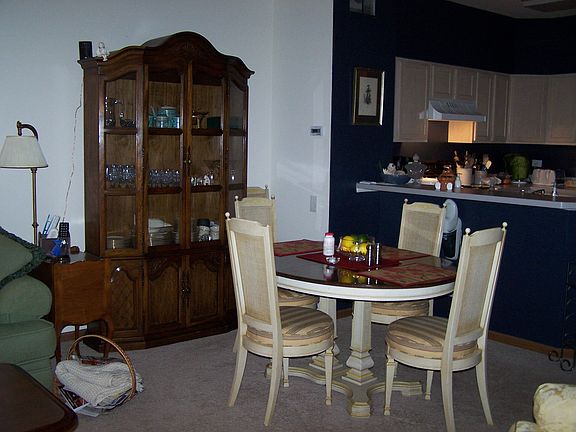 5th image of 336 Gazebo Ln