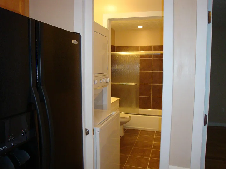 174 Talmadge St #12 — Photo 10