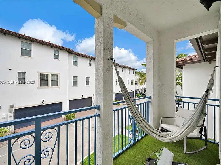11940 SW 25th Ct #2 — Photo 29
