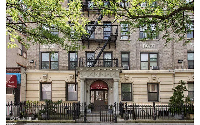 Sold by Douglas Elliman | media 31