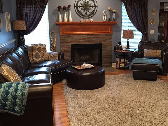 3rd image of 15112 Murray Woods Ct