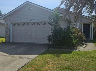 4227 Hanging Moss Dr, Orange Park, FL 32073