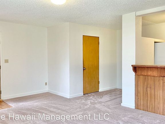 5th image of 3252 Charles St