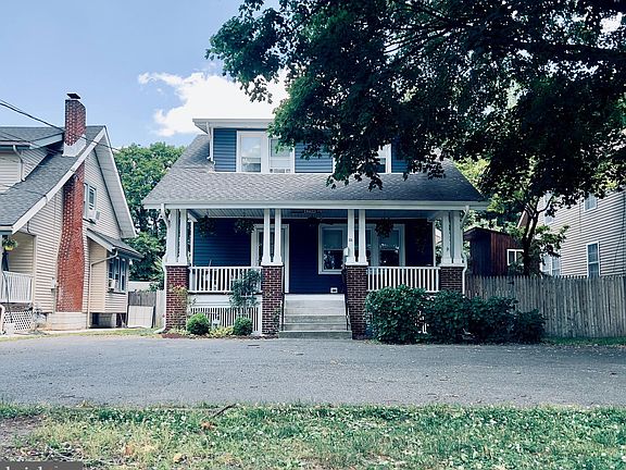 4th image of 111 N East Ave