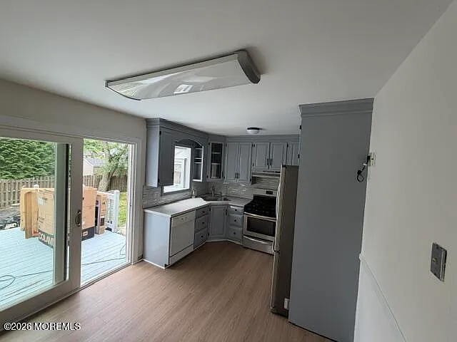 5 bed, 2.5 bath, $2,500 — Photo 3