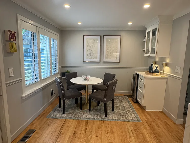 503 Main St #9 — Photo 8