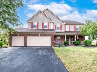 7969 Shady Maple Dr, Canal Winchester, OH 43110