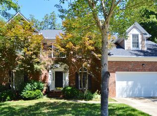 5127 Fairvista Dr, Charlotte, NC 28269