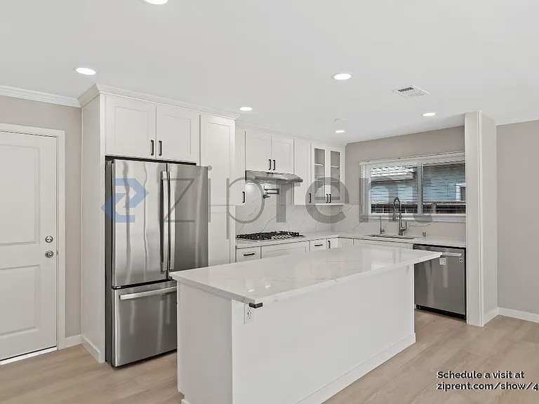 1723 Laine Ave — Photo 12