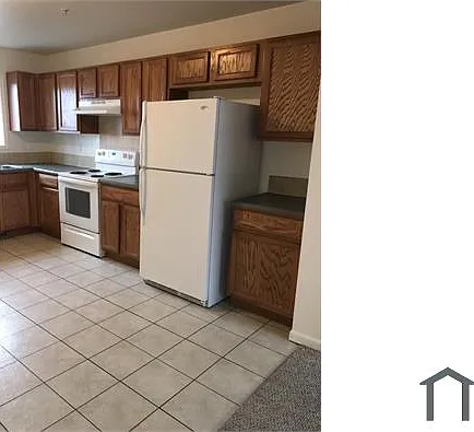 2 bed, 900 sqft, $1,700 — Photo 1