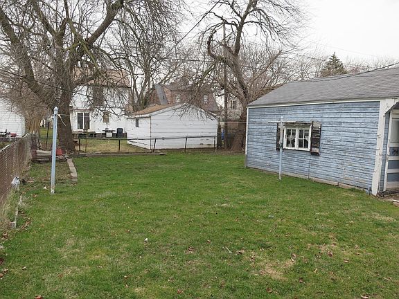 Nice fenced in backyard