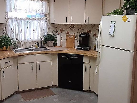 5th image of 8859 Tar Hill Ln