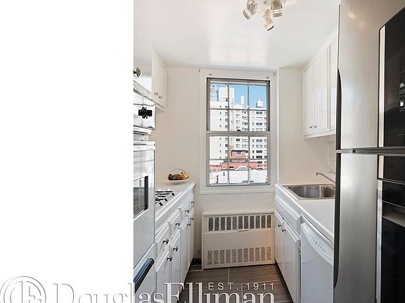 3rd image of 435 E 65th St APT 11H