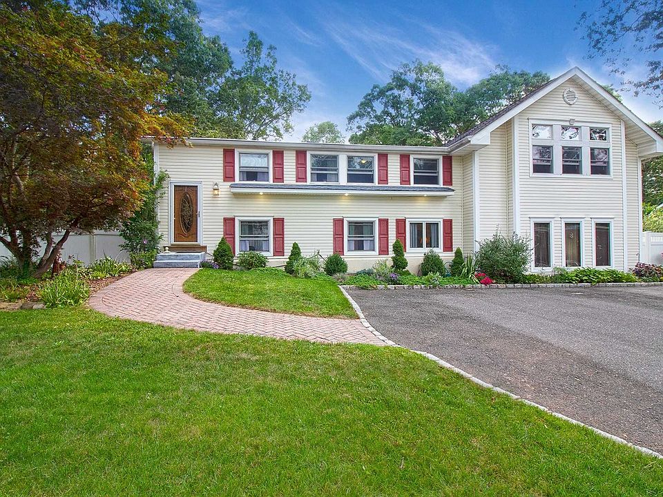 1st image of 19 Beaver Ln