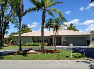 10789 NW 9th Ct, Pompano Beach, FL 33071