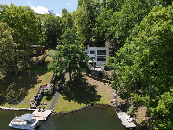 249 Circle Hill Rd, Ghent, WV 25843