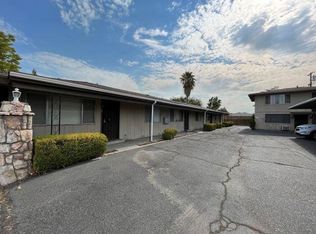 2126 N Cedar Ave, Fresno, CA 93703