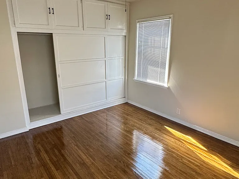 5406 Kinston Ave #5406 — Photo 17