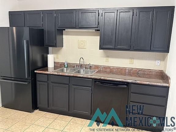 5th image of 426 W Mesa Vista Ave