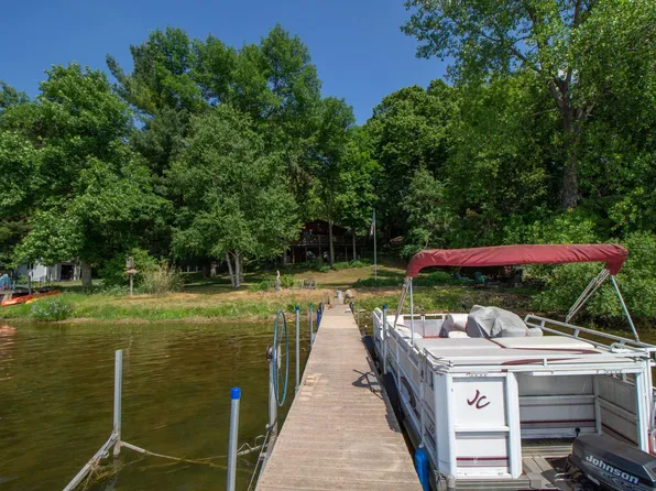 29050 Green Lake Ave, Chisago City, MN 55013