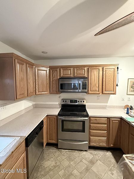 3rd image of 100 Point Breeze Road