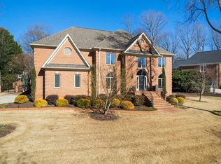 204 Waterford Ln, Greer, SC 29650