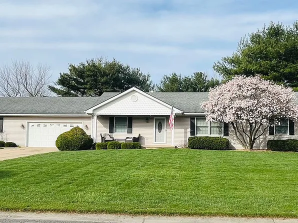 26 Country Towne Rd, Springfield, IL 62712