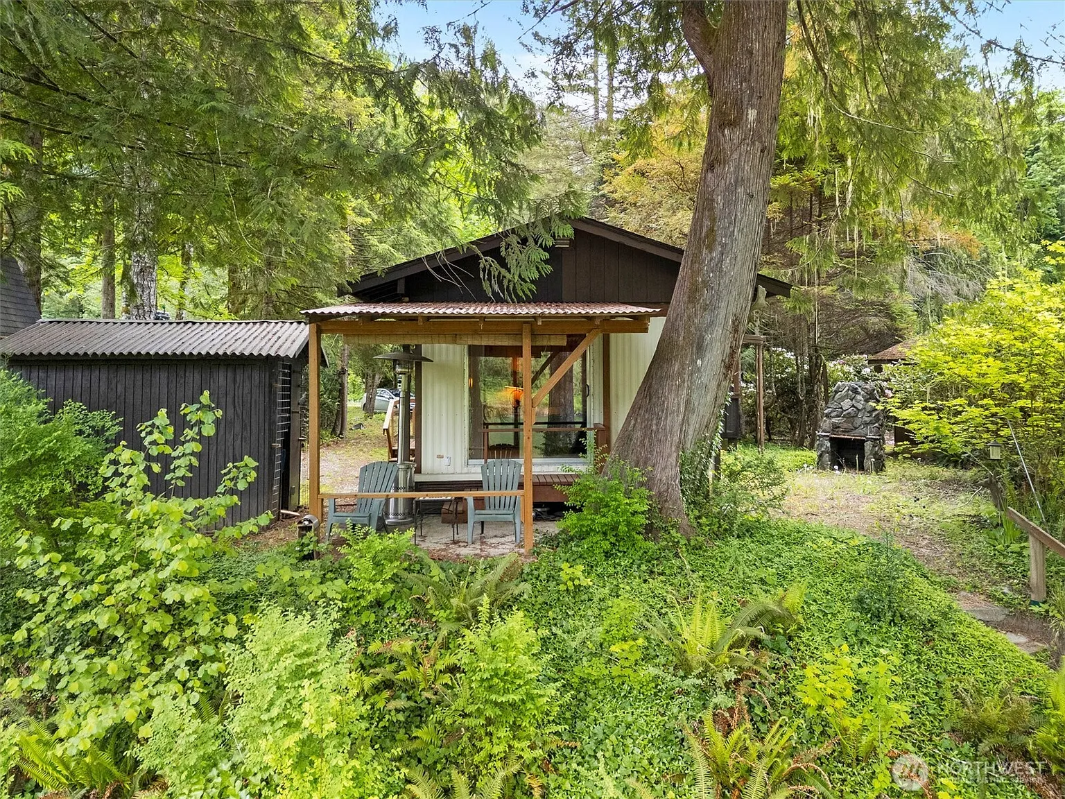 14910 River Lane photo 1