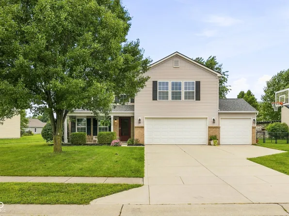 1240 Highland Lake Way, Brownsburg, IN 46112