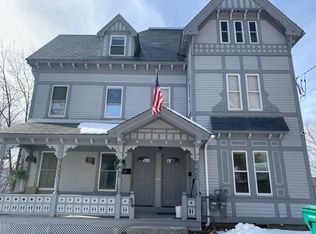 34 Garnet St, Fitchburg, MA 01420