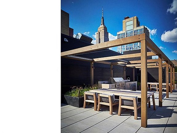 3rd image of 404 Park Ave S APT 11E