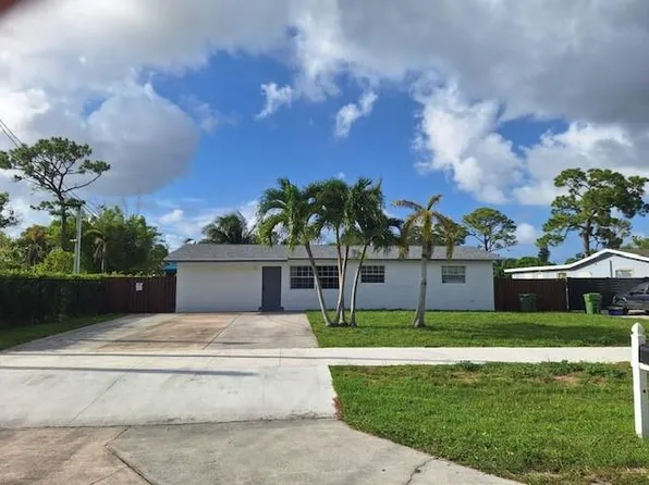 3961 Park Ln, Palm Springs, FL 33406