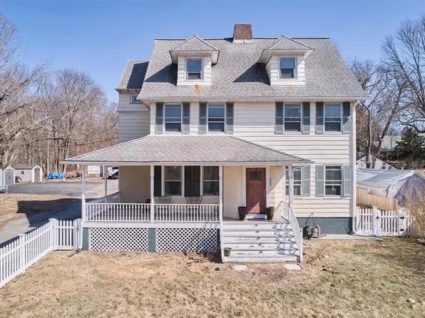 530 Fall River Ave, Seekonk, MA 02771
