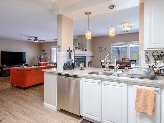 2nd image of 10279 Lavender Mist Ct