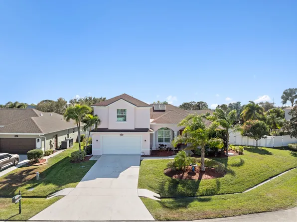 5806 NW Rose Petal Court, Port St Lucie, FL 34986