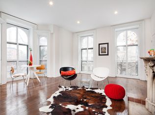 128 E 10th St APT 2, New York, NY 10003
