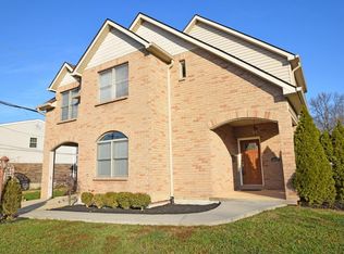 4538 Hunt Rd, Cincinnati, OH 45242