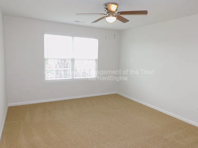 390 Spaulding St — Photo 21